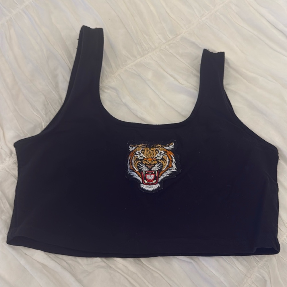Adika Crop Top